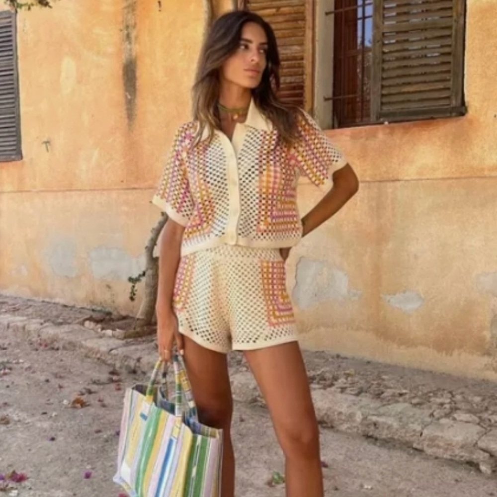 NWT Revolve House Of Harlow 1960 Crochet shirt and shorts set in cream color SML